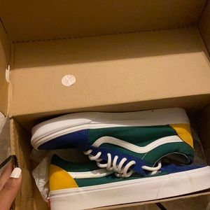 Size 6.0 men’s vans